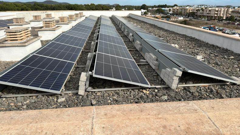 empresa de limpieza de placas solares en mallorca